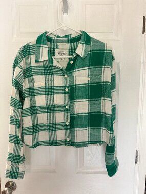 American Eagle Flannel – Women’s Size M